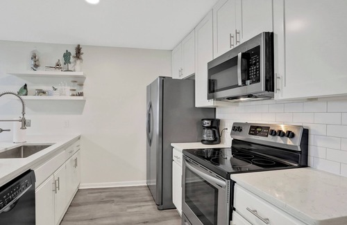 Palm Valley Casa | Charming 2-bedroom townhome in marvelous Ponte Vedra Beach with WiFi, AC