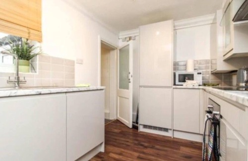 Brentwood Apartamento | Charming 2-bed Apartment in Brentwood Free Parking