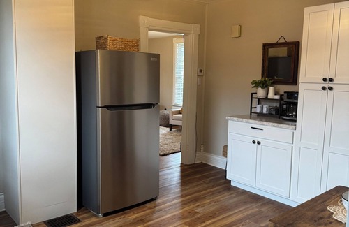 Wilmington Casa | Charming 2-Bed Retreat — Just Steps from Historic Downtown Wilmington