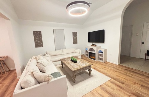 Brodheadsville Apartamento | Charming 2-bedroom apartment with AC, WiFi in lovely Poconos