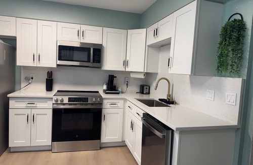 Winter Springs Casa | Charming 2-bedroom townhome in Winter Springs.