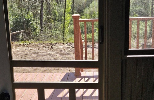 Talisheek Cabina | Charming 2-bedroom A-frame cabin on Bonner Creek, near Bogue Chitto State Park