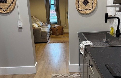 Osawatomie Apartamento | Charming 2-bedroom apartment in Osawatomie! Newly renovated! Great location!