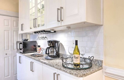 Church Hill Apartamento | Charming 2-bedroom apartment in marvelous Richmond with AC, WiFi