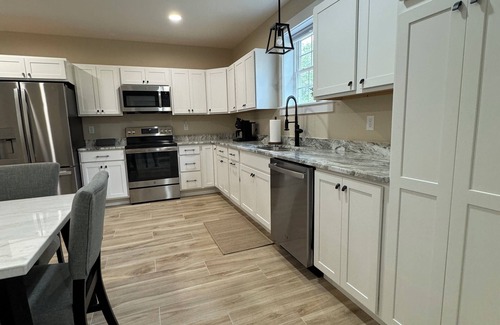 Holden Apartamento | Charming 2-bedroom apartment with WiFi, AC in lovely Holden