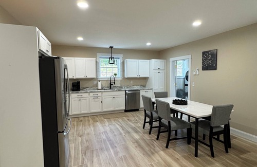 Holden Apartamento | Charming 2-bedroom apartment with WiFi, AC in lovely Holden