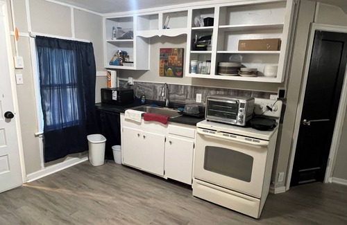 Toledo Apartamento | Charming 2-bedroom apartment with WiFi, AC in amazing Toledo