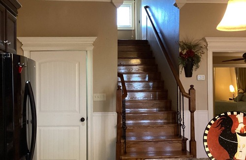 Hobbs Casa | Charming 2-bedroom building in Hobbs with WiFi and AC
