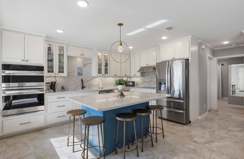 Kingsland Condominio | Charming 2-bedroom condo in fabulous Kingsland with WiFi, AC