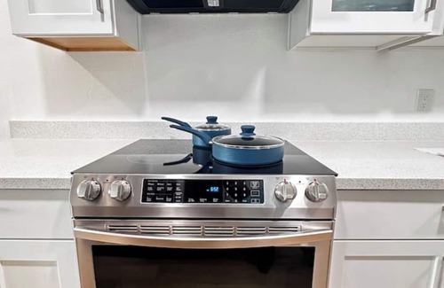 Edgewood Condominio | Charming 2-bedroom condo with AC and WiFi in marvelous Edgewood