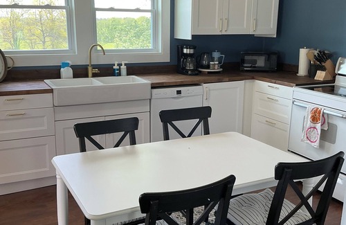 Ashland Cabaña | Charming 2-bedroom cottage in friendly Ashland