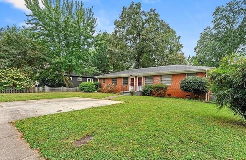 Decatur Heights Apartamento | Charming 2-bedroom Duplex Apt in City of Decatur