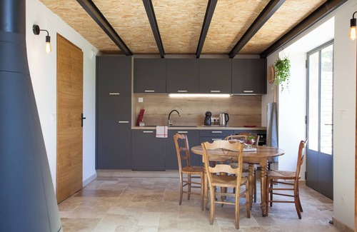 Montcabrier Casa | Charming 2-bedroom barn 4 stars, in Lot valley, wifi, AC large swimming pool