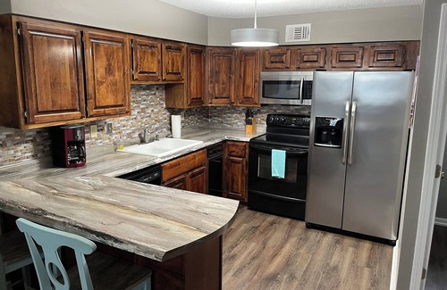 Tupelo Condominio | Charming 2-bedroom getaway condo in Tupelo