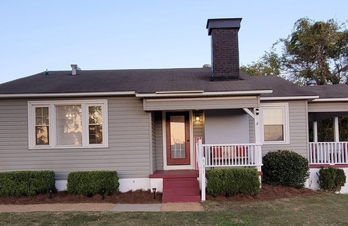 Tuscaloosa Casa | Charming 2-bedroom home in Tuscaloosa close to University of Alabama Campus.