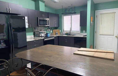The Villages Casa | Charming 2-bedroom house in serene Lady Lake Villages home with AC