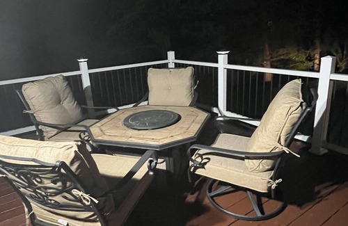 Nora Casa | Charming 2-bedroom house in Wise, Virginia