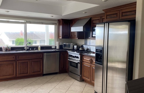 Dana Point Casa | Charming 2-bedroom ocean view house in sought after Niguel Shores community