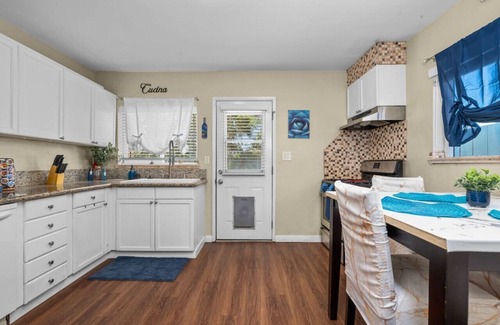 City Heights Casa | Charming 2 bedroom San Diego home-Close to Downtown/Balboa Park/SeaWorld/Beaches