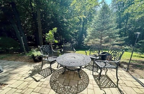 Dickerson Apartamento | Charming 2-bedroom apartment with WiFi, AC in lovely Barnesville