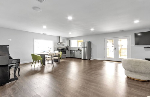 Dayton Cabaña | Charming 2-bedroom cottage