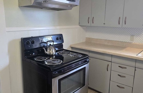 Capital View Casa | Charming 2-bedroom house - Perfect for Short-Term Rental