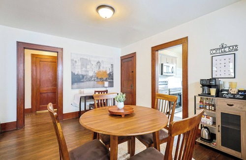 St. Joseph Casa | Charming 2-bedroom house with AC, WiFi in Saint Joseph