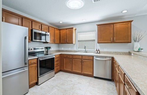 St. James Villa | Charming 2-Bedroom Courtyard Villa in The Villages