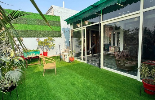 Sikandra Villa | Charming 2-bedroom villa with WiFi, fitness room in delightful Agra