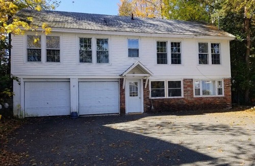 Saranac Lake Apartamento | 2 Bedroom-Apartamento-Baño compartido