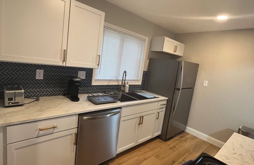 Springfield Casa | Charming 2BR Home in Springfield with AC near Fairgrounds & Hospital