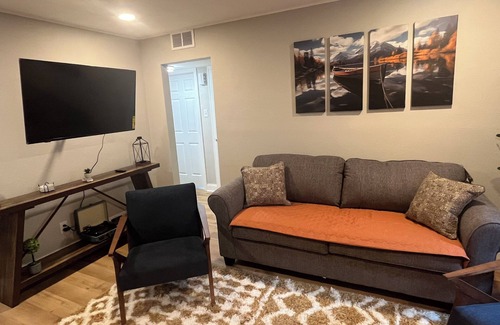 Springfield Casa | Charming 2BR Home in Springfield with AC near Fairgrounds & Hospital