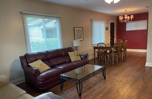 Tallahassee Apartamento | Charming 2BR less than 2 miles from FSU