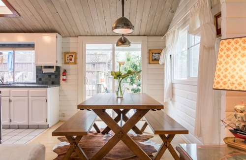 Stinson Beach Casa | Cabina única en una calle arenosa, 5 casas de la playa, 200 metros del centro de la ciudad