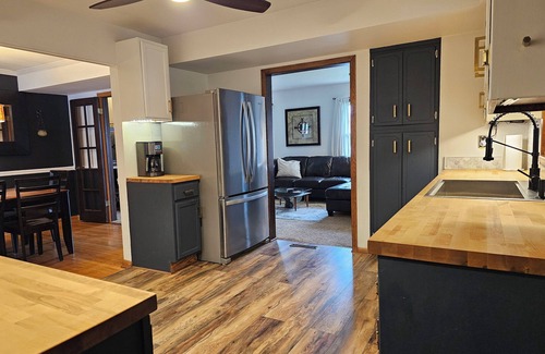 Menomonee Falls Casa | Charming 3 Bedroom Home!