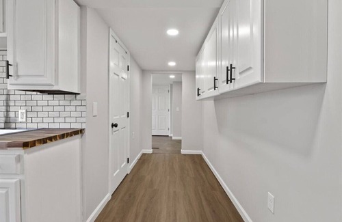 East Rochester Casa | Charming 3-bedroom house in peaceful East Rochester with WiFi, AC