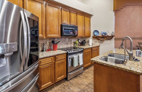 North Heights Casa | Charming 3-bedroom house in welcoming Fountain Hills with salt water patio pool