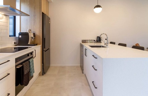 Edgeware Casa | Charming 3 Bedroom Escape with Carpark