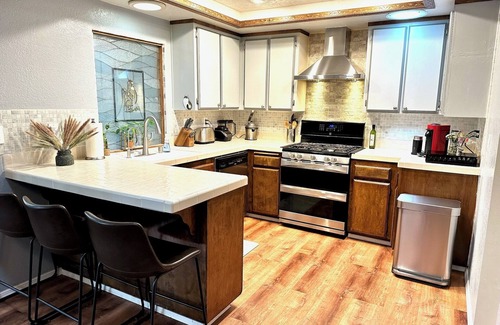 Spring Valley Casa | Charming 3-bedroom house by the Pond w Waterfall, Playground, and Trampoline.