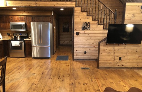 Sardis Cabina | Charming 3 Bedroom 2 Bath Cabin near Sardis Lake