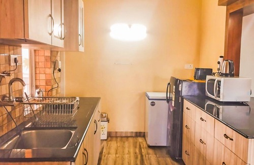 Fatrade Apartamento | Charming 3-bedroom apartment with AC in Goa, 500 mtrs from Zalor Beach, Goa