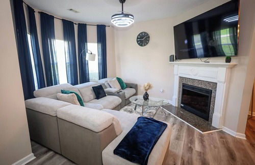 Union City Casa | Charming 3-bedroom building in Union City.10 minutes away from the airport