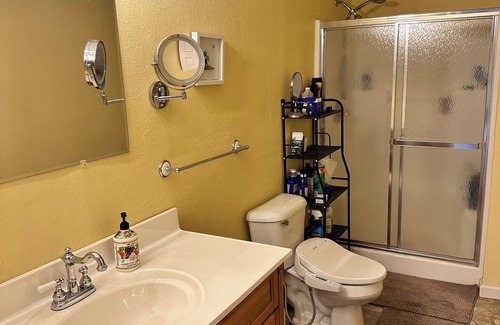 Grayling Cabina | Charming 3-bedroom cabin minutes walking distance from the AuSable River.