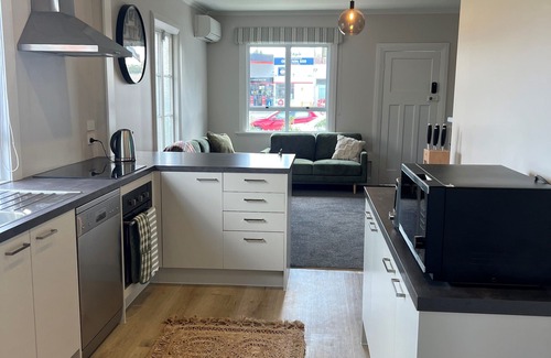 Cambridge Cabaña | Charming 3-bedroom cottage in marvelous Cambridge.