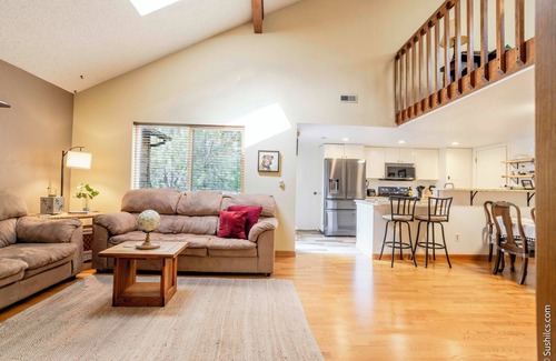 Gunbarrel Condominio | Charming 3-bedroom condo with AC in Boulder