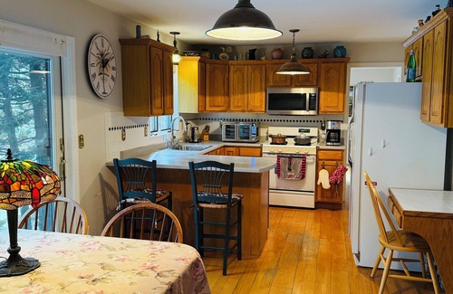 Georgetown Casa | Charming 3-bedroom house with fitness room and WiFi in lovely Georgetown