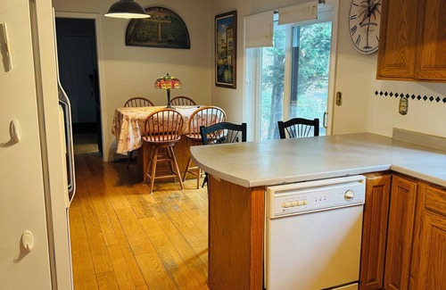 Georgetown Casa | Charming 3-bedroom house with fitness room and WiFi in lovely Georgetown