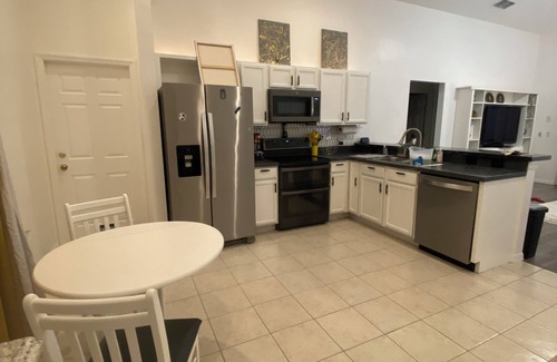 Westbury Casa | Charming 3-bedroom house with private pool in Davenport, 11 miles from Disney!