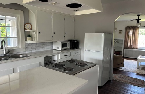 Mattawana Casa | Charming 3-bedroom house in McVeytown with AC and WiFi