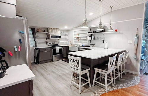 Summerton Casa | Charming 3-bedroom house on Taw Caw Creek